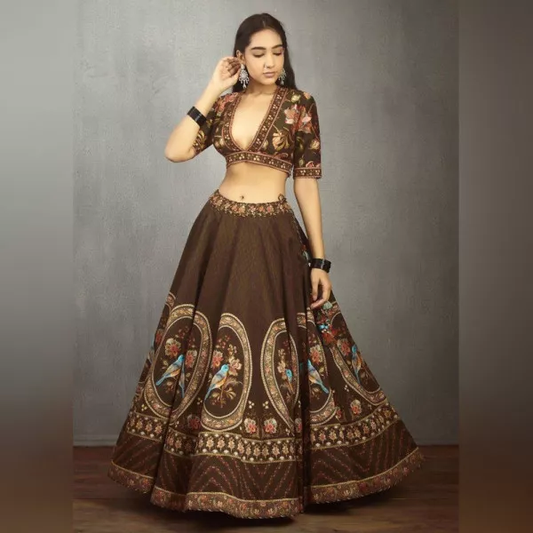 Atsevam Coffee Brown & Gold-Toned Semi-Stitched Lehenga & Unstitched Blouse  With Dupatta Price in India, Full Specifications & Offers | DTashion.com