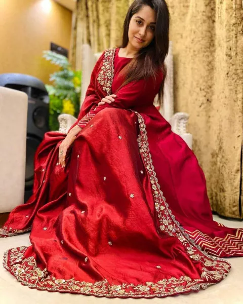 Bollywood Gown Deepika Kakar in Hot Red Silk with Embroidery Work