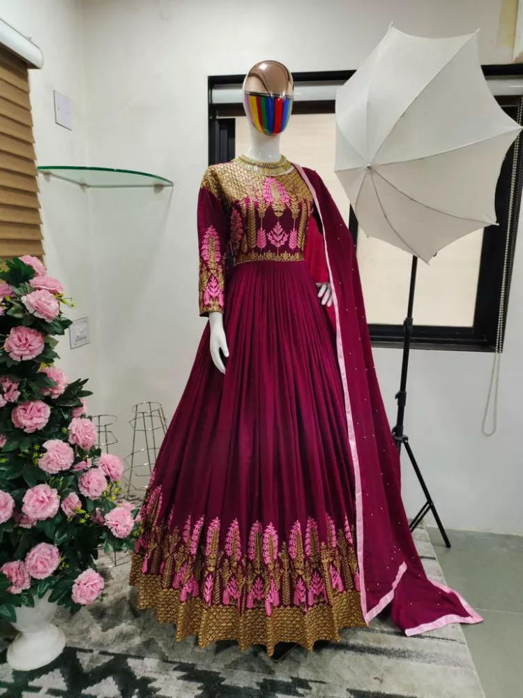 Party Wear Gown at Best Price in New Delhi, Delhi | Mra Trading Pvt. Ltd.