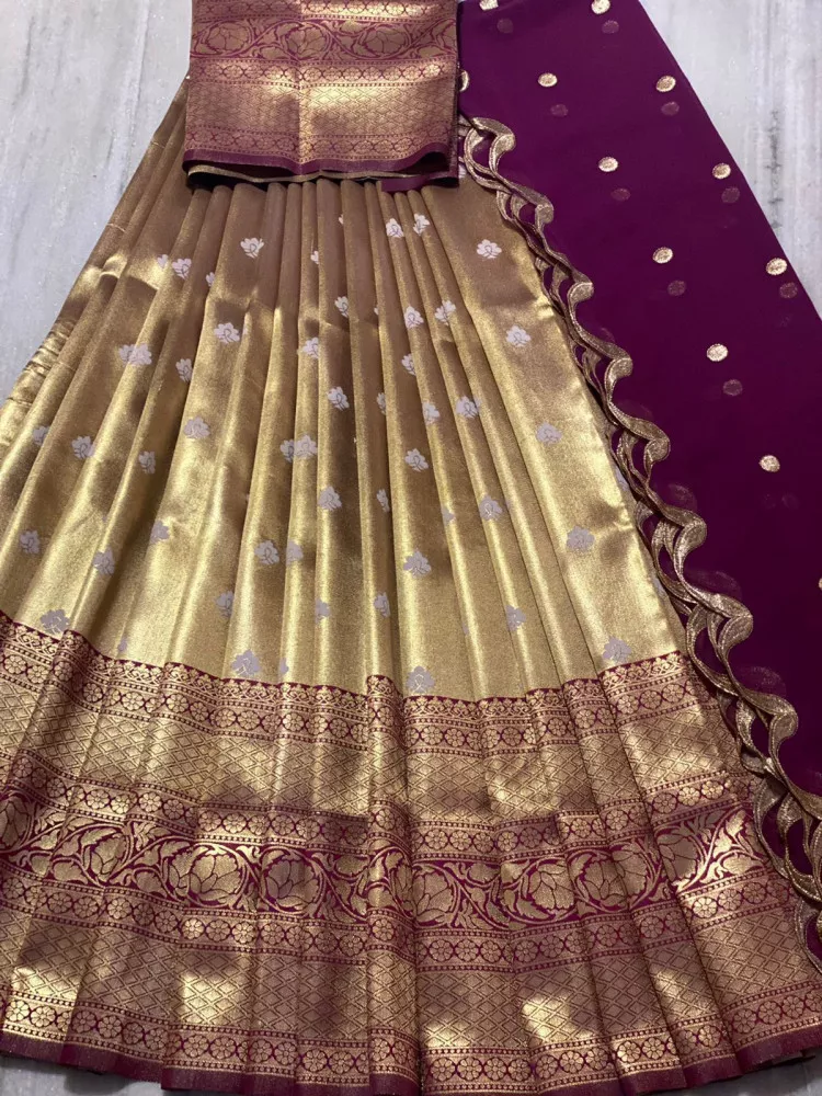 South Indian Style Lehenga Choli - Evilato