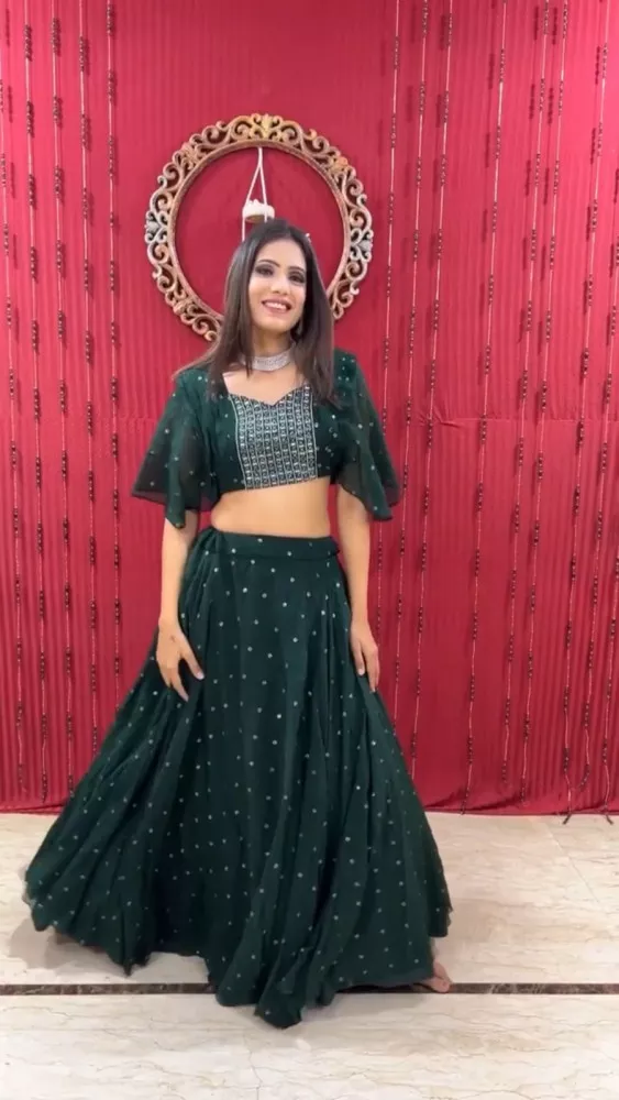 INDIAN WEDDING DESIGNER GREEN SILK TOP SKIRT BRIDAL LEHENGA CHOLI ETHNIC  DRESSES | eBay