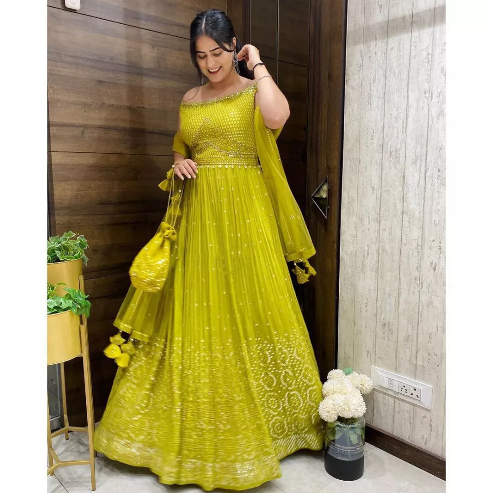 Mehndi / Sangeet Bridal Outfits - Classy Corner