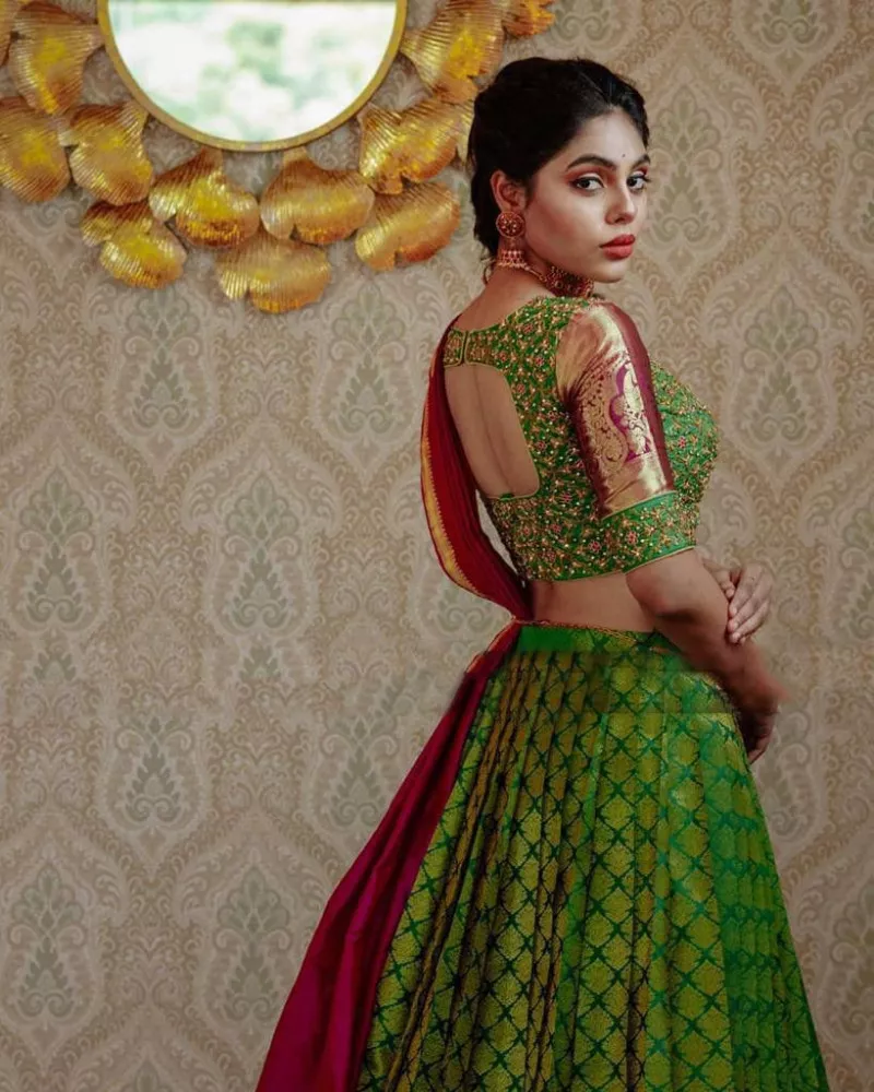 Pin by Manjula reddy on lehengas | Half saree lehenga, Lehenga saree  design, Indian saree dress