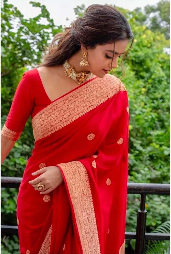 South India Silk Saree With Woven Zari – Panna Sarees