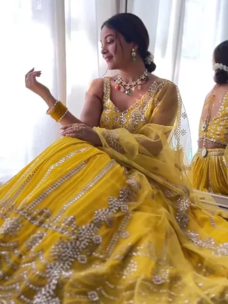 Yellow And White Silk Haldi Special Lehenga With Fancy Blouse – Adore  Styelsus