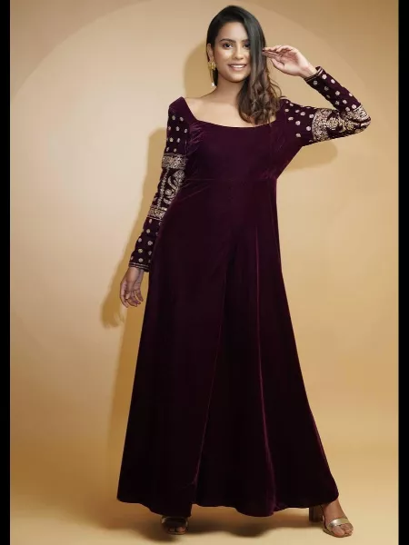 Gown : Black velvet long party wear gown with heavy dupatta-atpcosmetics.com.vn