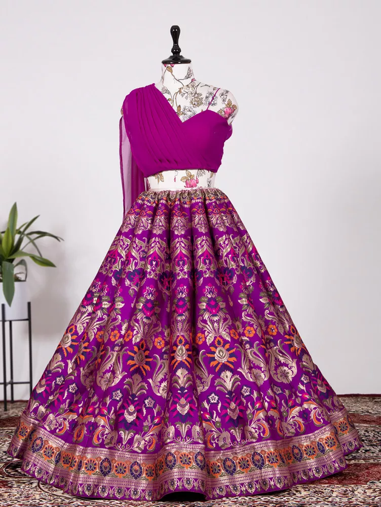 Hand Work Double Dupatta Fancy Patch Attached Bridal Lehengacholi Pink at  Rs 19999 in Surat
