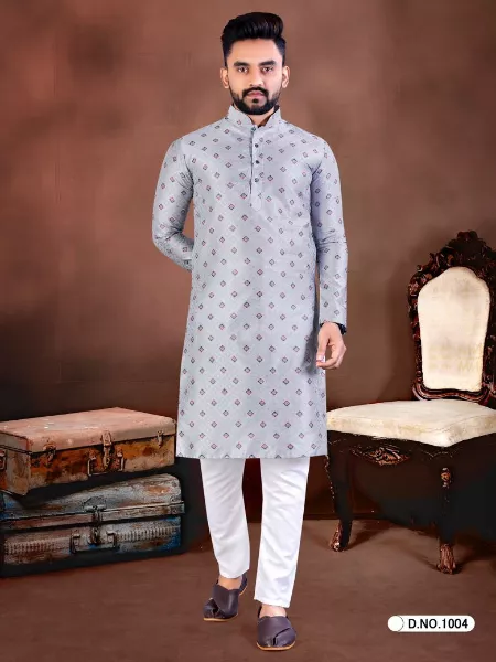 Grey Men's Traditional Kurta Pajama Set in Jacquard Silk for Ramadan Eid Men's Kurta