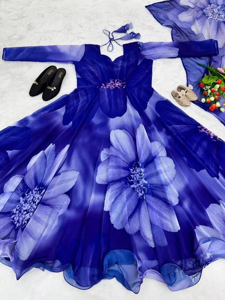 Royal Blue Off Shoulder Cinderella Dress With Butterfly Sequin Princess  Evening Gown And Fluffy Tulle Perfect For Pageants And Flower Girls At An  Affordable Price From Xzy1984316, $122.24 | DHgate.Com