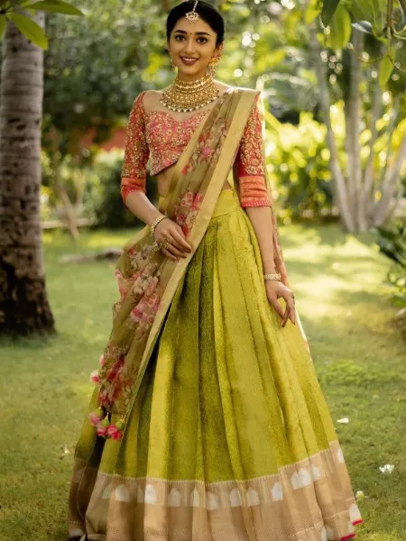 Buy AKS Yellow & Green Block Print Ready To Wear Lehenga & Choli With  Dupatta - Lehenga Choli for Women 10436356 | Myntra