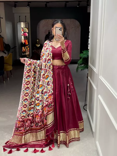 Maroon Lehenga Choli Dupatta Pakistani Outfit Velvet Lehenga Wedding Dress  for Women Ethnic Skirt Lengha Blouse Ready Custom Made - Etsy