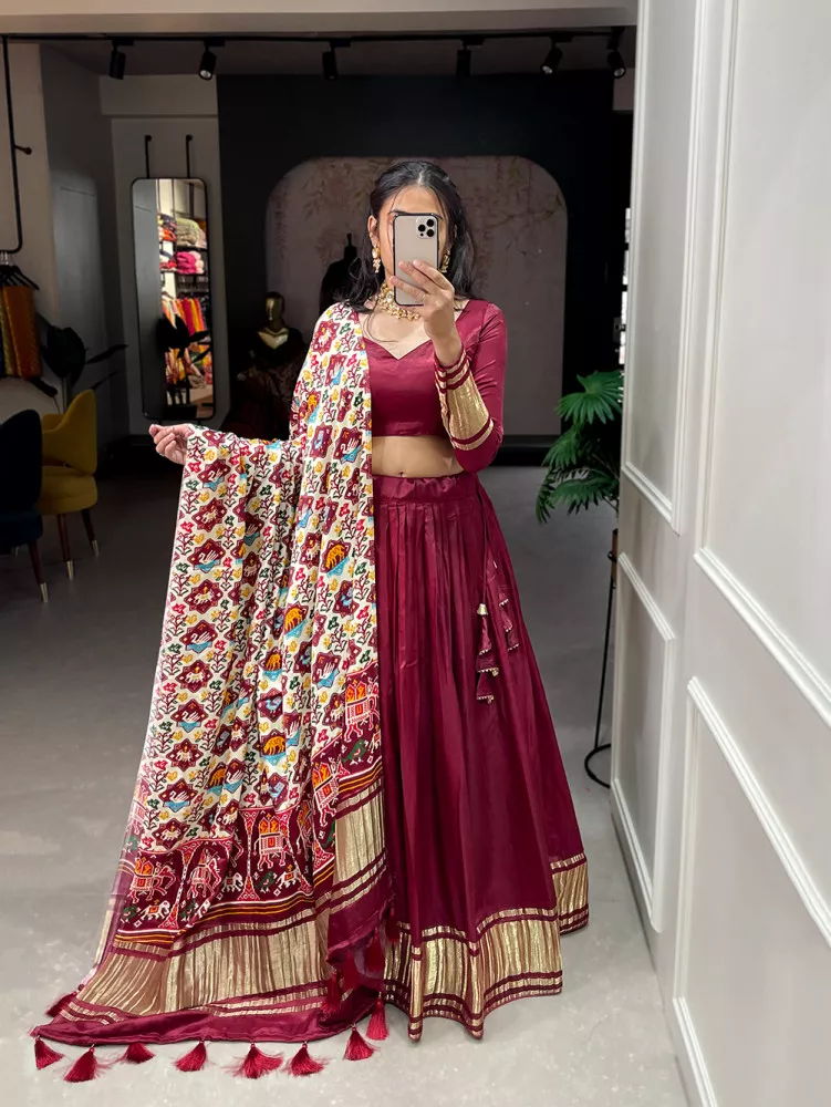 Premium Designer Maroon Colour Lehenga for Bride #BN818 | Pakistani bridal  dresses, Asian bridal dresses, Red bridal dress