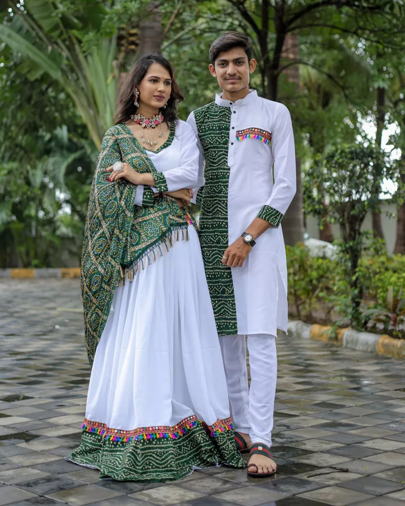 navratri couple outfits | Navratri, Garba, Couple outfits