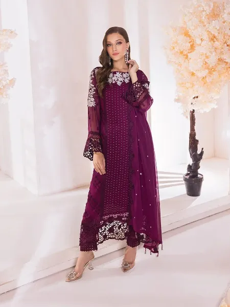 Lace Silk Trendy Salwar Kameez in Maroon