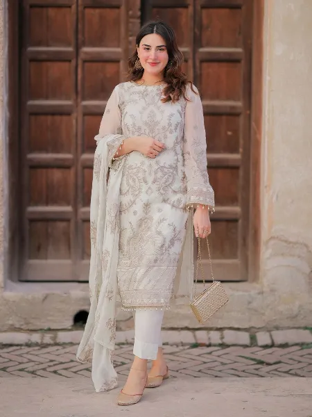 White Color Designer Pakistani Suit in Georgette With Beautiful Embroidery Work