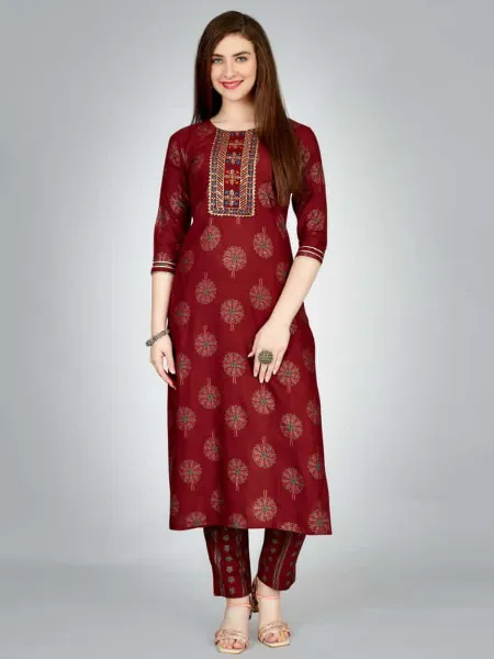 Maroon Color Plus Size Kurta Pant Set With Foil Print and Embroidery Work