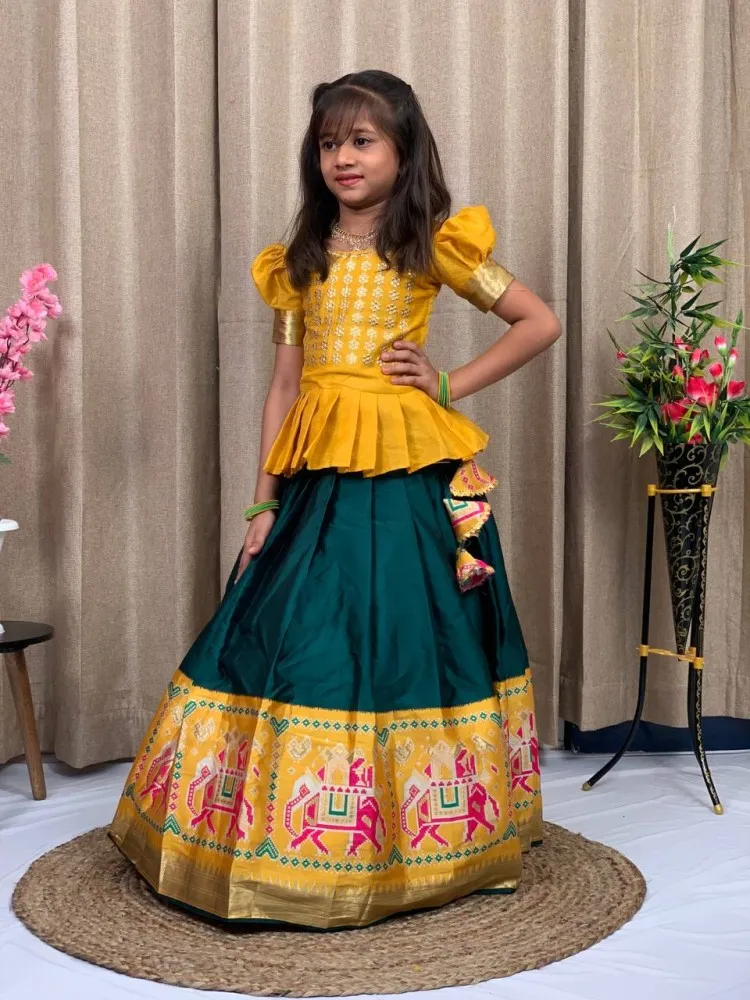 Buy Magenta Ethnic Wear Sets for Girls by Pspeaches Online | Ajio.com