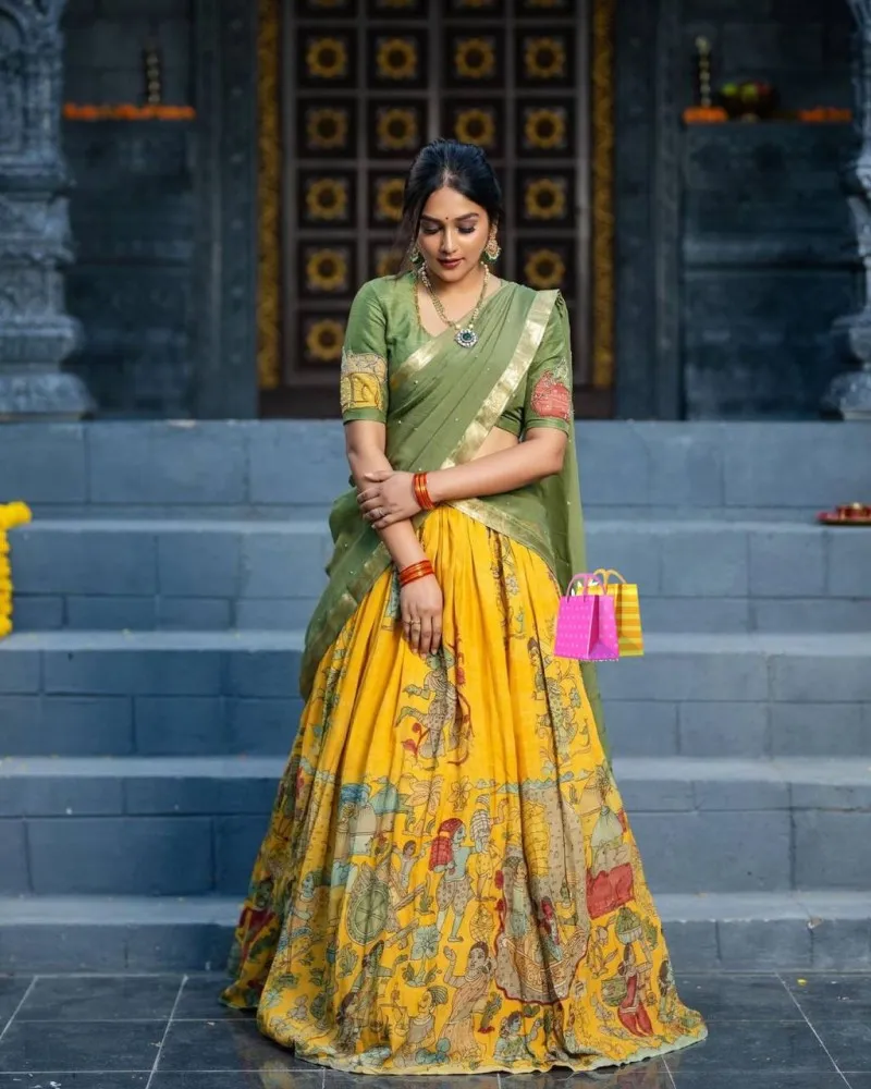 KITMIST FASHION Womens Foil Printed Silk Traditional South Indian Half  Saree Lehenga For Girls Womens Lehenga Voni Semistiched With Dupatta  (Crimson) : Amazon.in: Fashion
