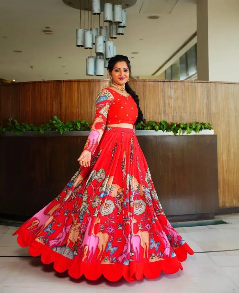 Buy Indian Wedding Dresses Online in USA | Cbazaar