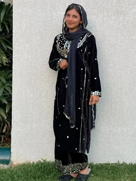 Black Color Velvet Pakistani Suit With Embroidery Work With Pant and Dupatta