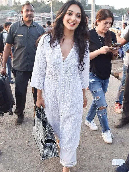 Kiara Advani Kurta With Pent in White Georgette With Embroidery Bollywood Kurta