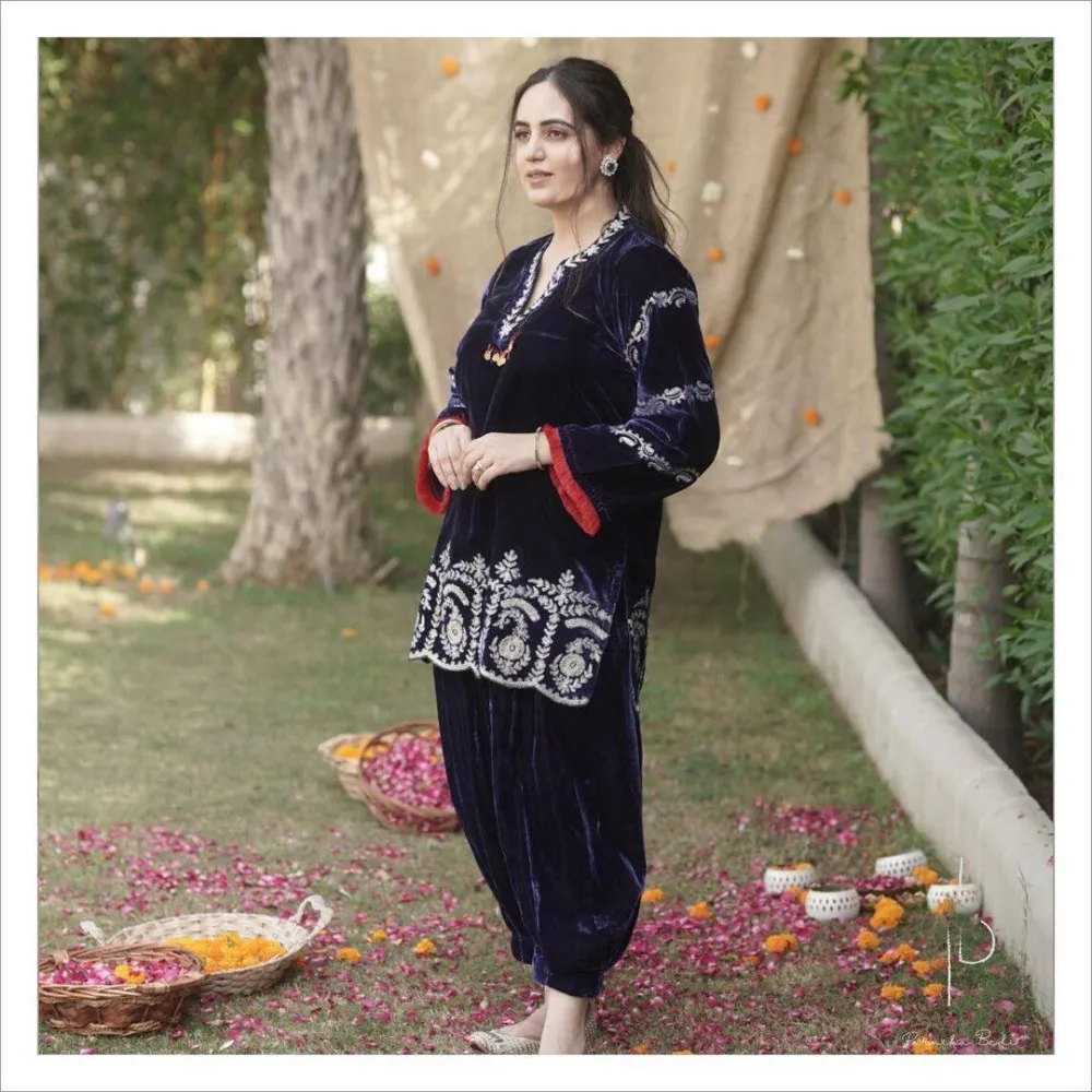 Latest Patiala Salwar Suit -Punjabi Dresses Design 2017-18… | Flickr