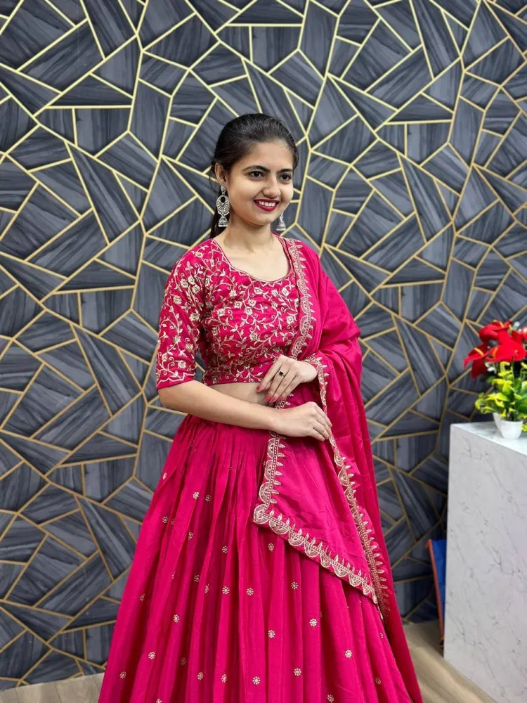Rose Pink Niloufar Print Embroidered Blouse With Lehenga And Dupatta |  Payal Singhal – KYNAH