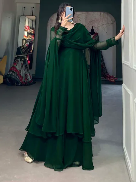 Green Color Kurti Palazzo and Dupatta Set in Georgette Ready to Wear Suit