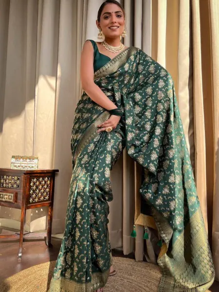 Pure Banarasi Silk Saree in Green With Copper Zari Weaving and Brocade Blouse
