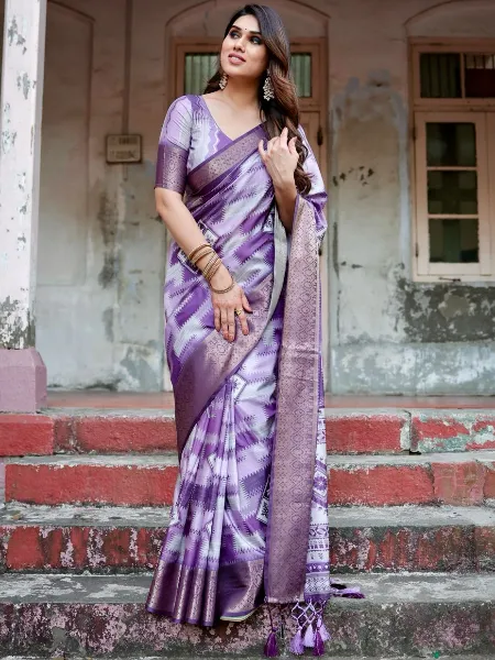 Pure Silk Purple Saree With Digital Print and Zari Weaving With Blouse