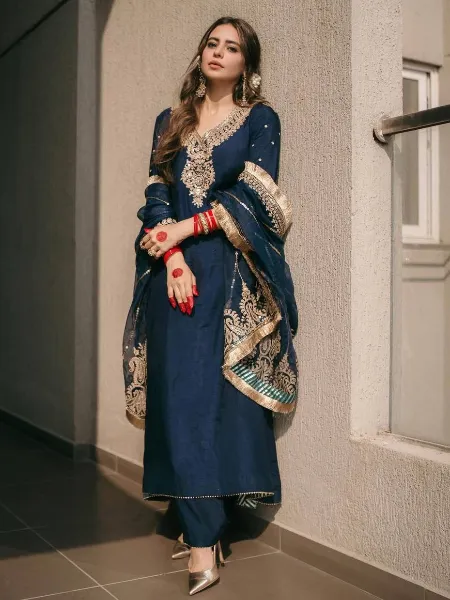 Aamna Sharif Salwar Kameez in Black Pure Chinon With Sequence Embroidery Work