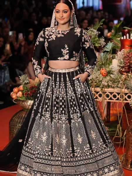 Sonakshi Sinha Lehenga Black Wedding Lehenga Choli With Sequins