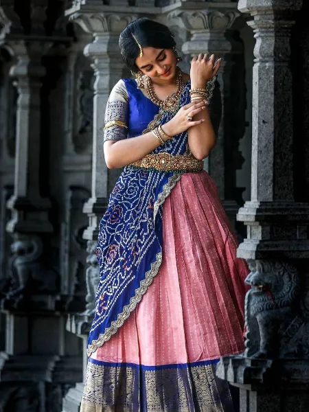 Dusty Pink Half Saree Lehenga in Kanjivaram Silk With Weaving Work and  Bandhani Print Dhavani