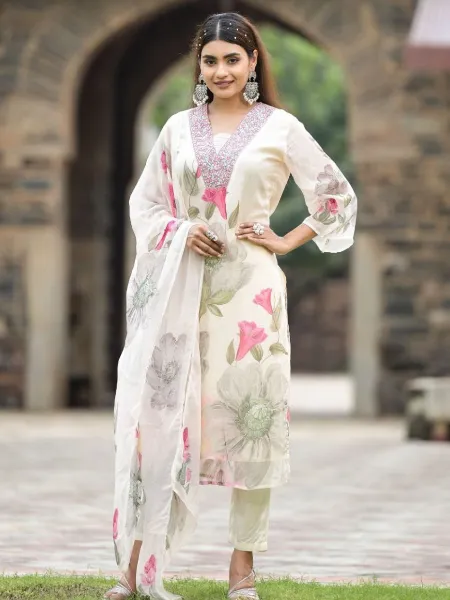 White Color Designer Kurti in Georgette With Embroidery and Floral